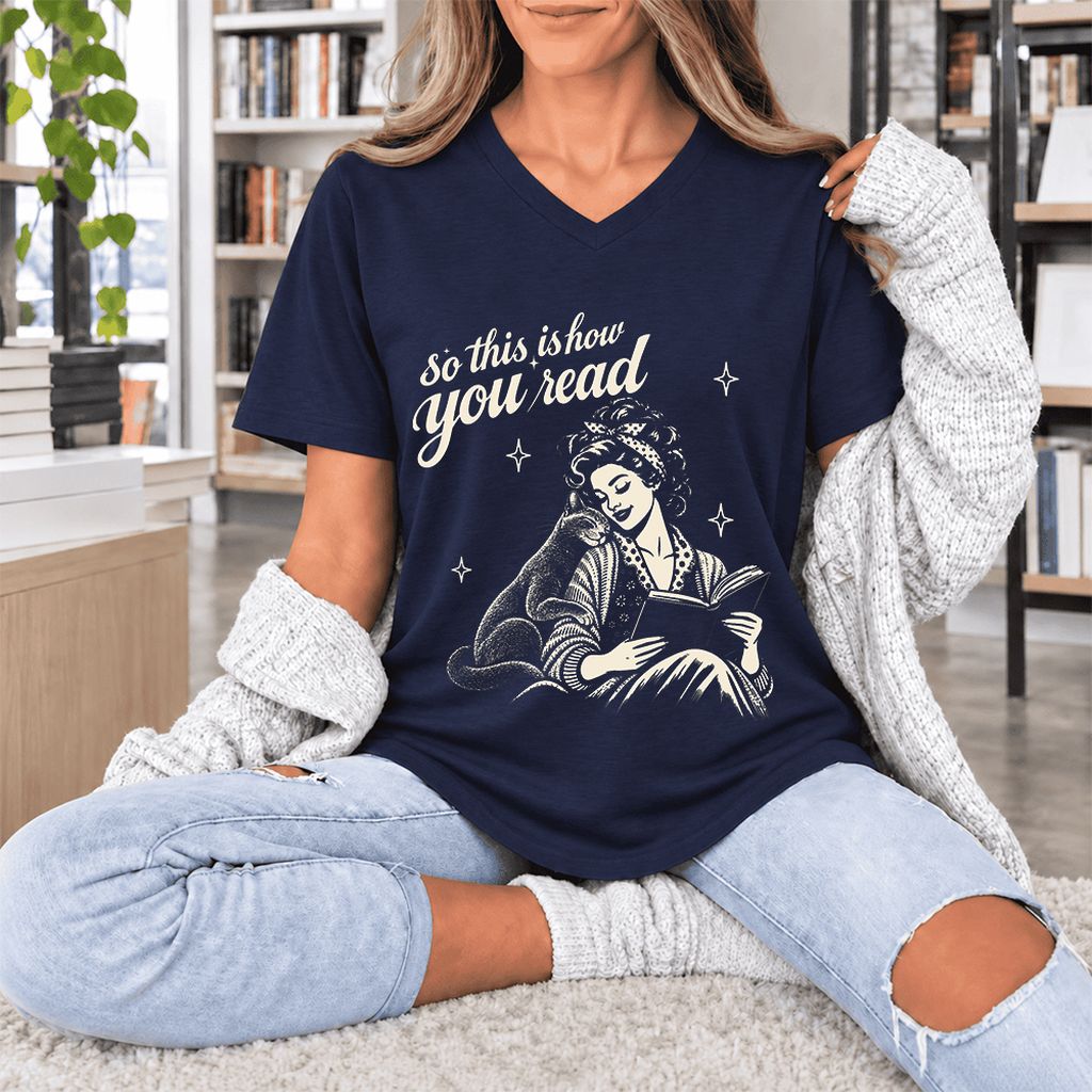 How You Read Russian Blue Ultra-Soft V-Neck | Cat Lover Reader Gift Navy