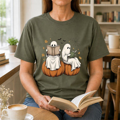 Small Ghosts Reading on Pumpkins Printed T-Shirt | Spooky Book Lover Gift Military Green