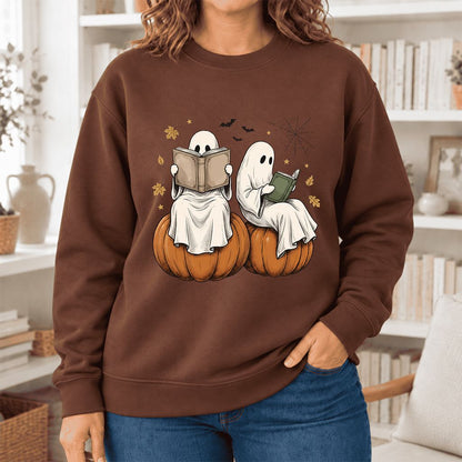 Small Ghosts Reading on Pumpkins Softstyle Sweatshirt | Spooky Book Lover Gift Cocoa