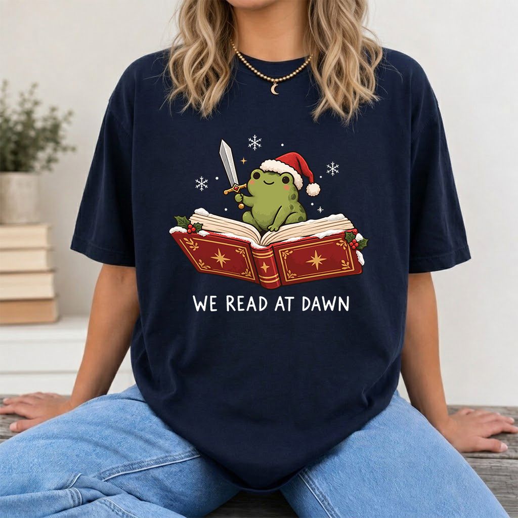 We Read At Dawn Frog Printed T-Shirt | Christmas Book Lover Gift Navy