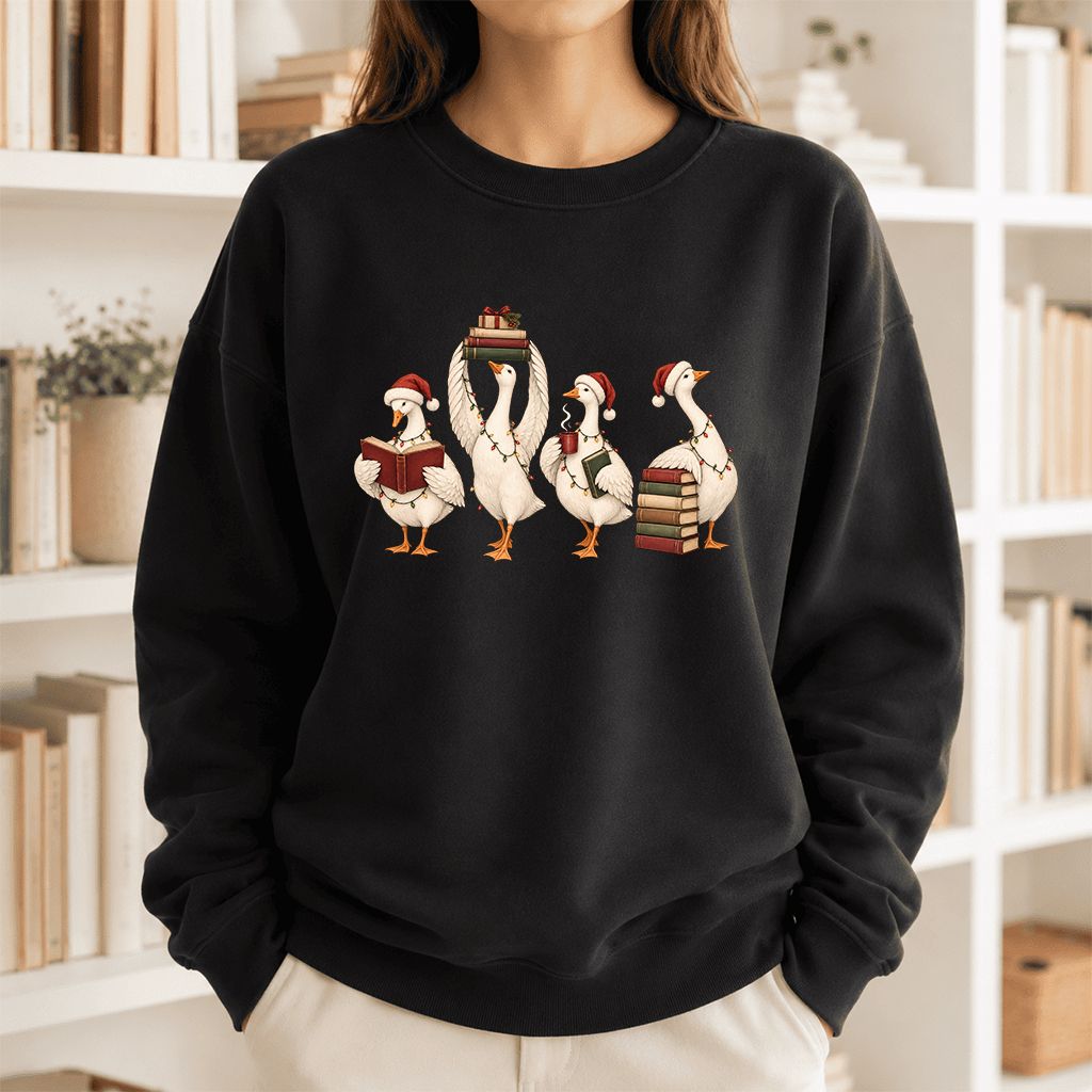 Goose Christmas Reading Printed Sweatshirt | Christmas Reader Gift Black