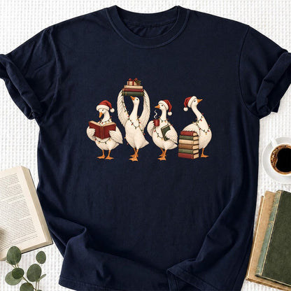 Goose Christmas Reading Printed T-Shirt | Christmas Reader Gift Navy