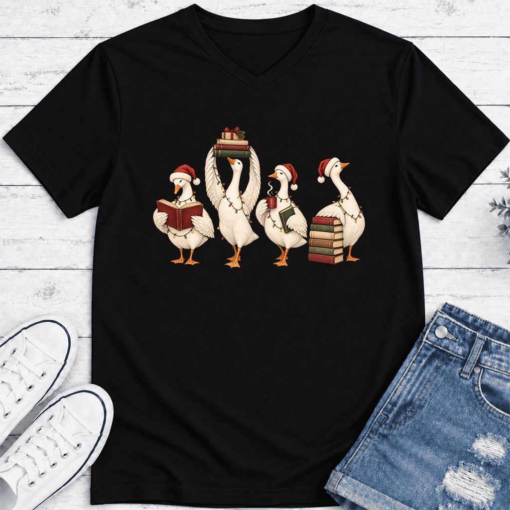 Goose Christmas Reading Ultra-Soft V-Neck | Christmas Reader Gift Black