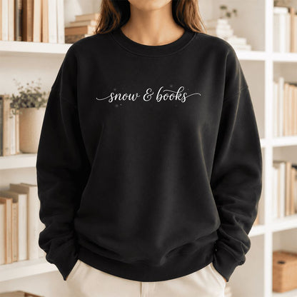 Snow & Books Printed Sweatshirt | Christmas Reader Gift Black