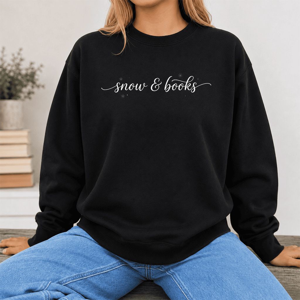 Snow & Books Printed Sweatshirt | Christmas Reader Gift Black