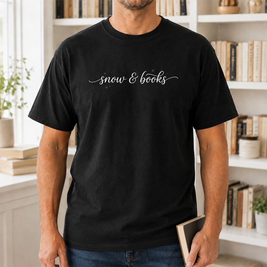 Snow & Books Printed T-Shirt | Christmas Reader Gift Black