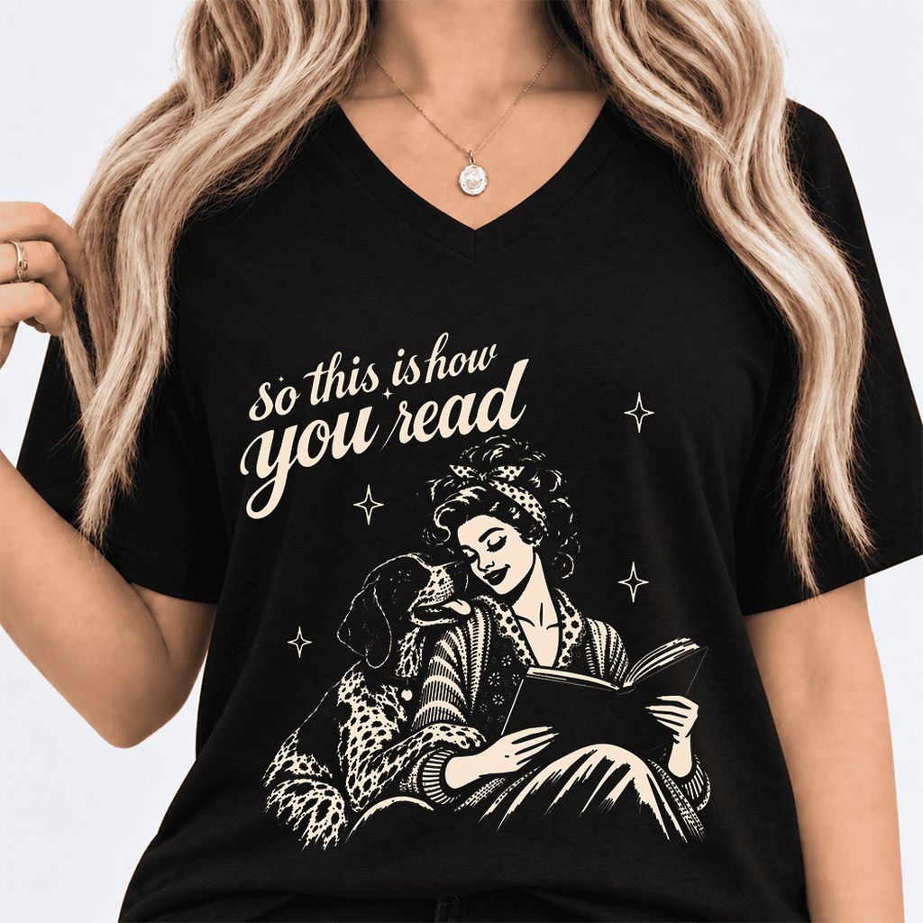 How You Read German Shorthaired Pointer Ultra-Soft V-Neck | Reader Gift Black