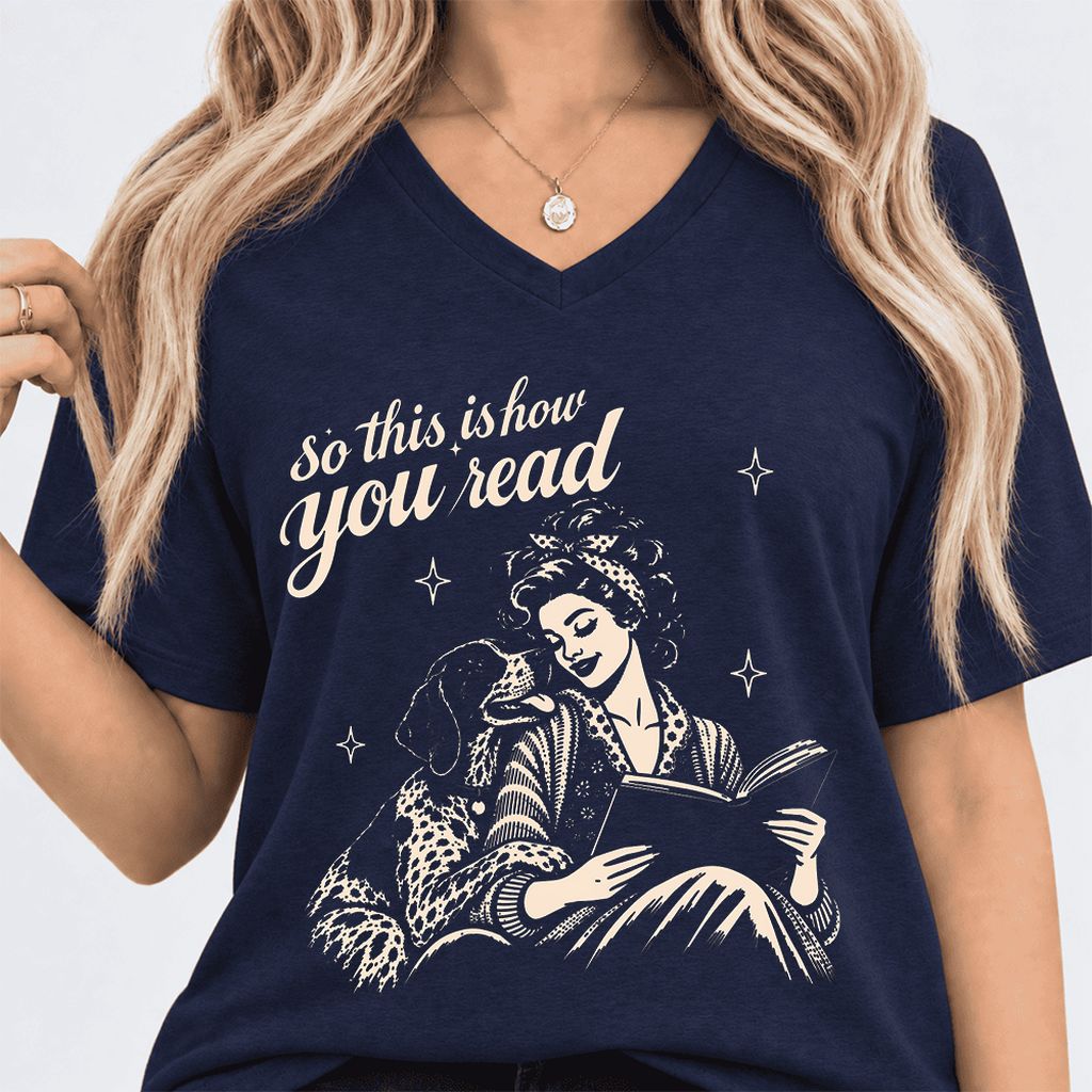 How You Read German Shorthaired Pointer Ultra-Soft V-Neck | Reader Gift Navy