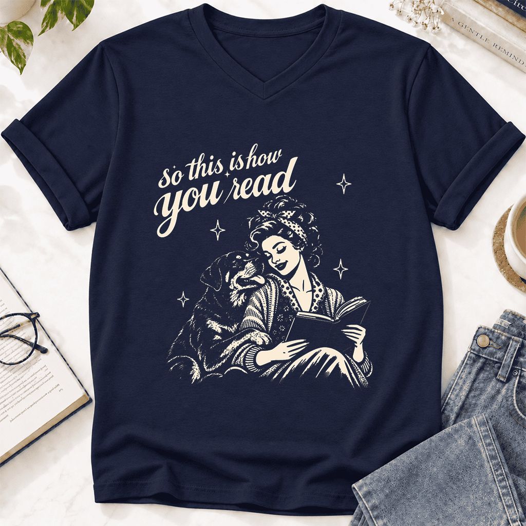 How You Read Rottweiler Ultra-Soft V-Neck | Dog Lover Reader Gift Navy