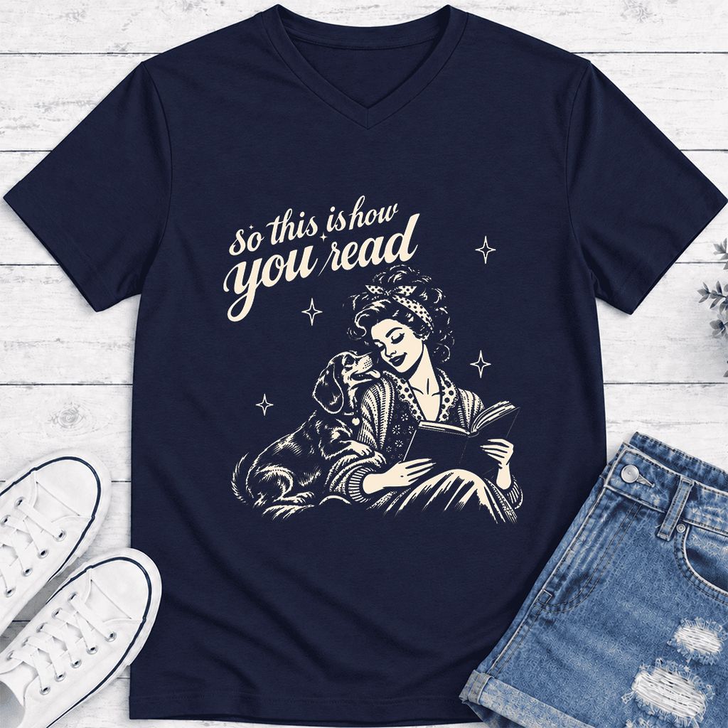 How You Read Dachshund Ultra-Soft V-Neck | Dog Lover Reader Gift Navy