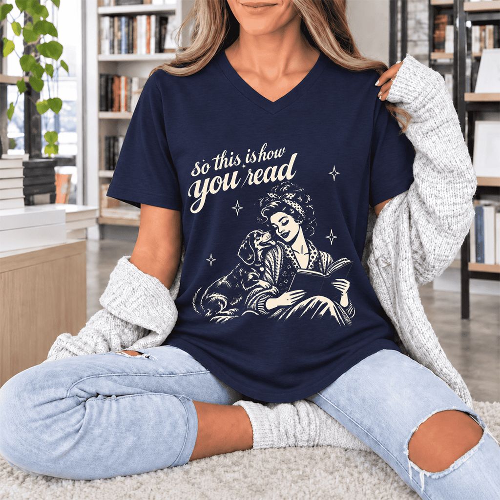 How You Read Dachshund Ultra-Soft V-Neck | Dog Lover Reader Gift Navy