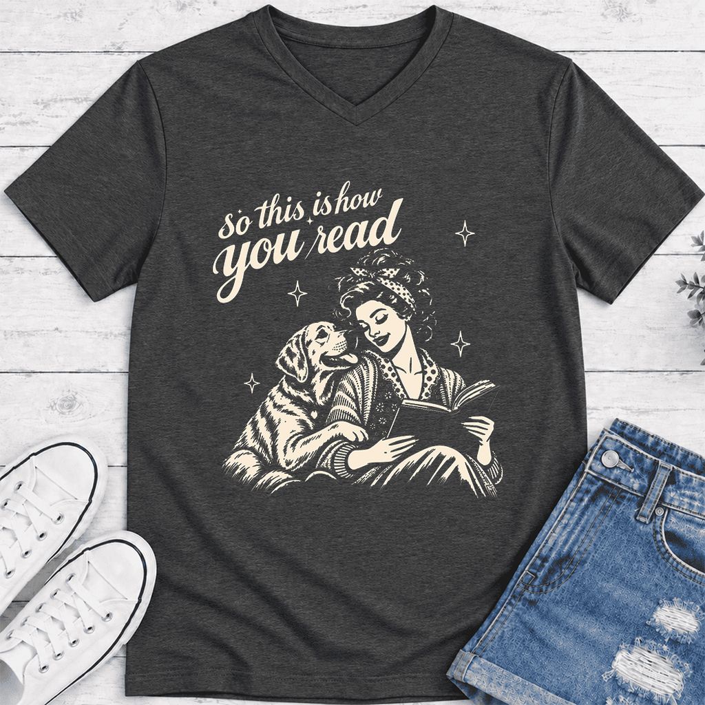 How You Read Labrador Retriever Ultra-Soft V-Neck | Reader Gift Dark Grey Heather