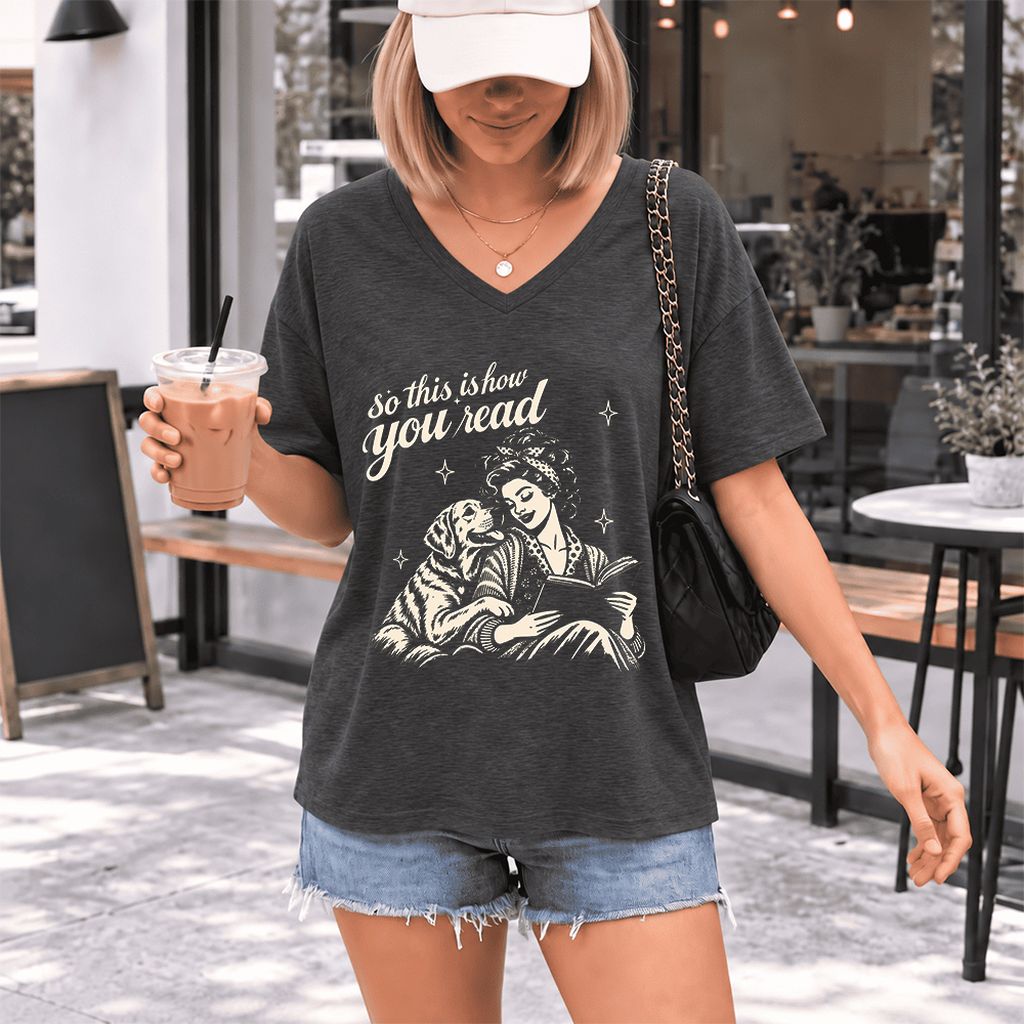 How You Read Labrador Retriever Ultra-Soft V-Neck | Reader Gift Dark Grey Heather