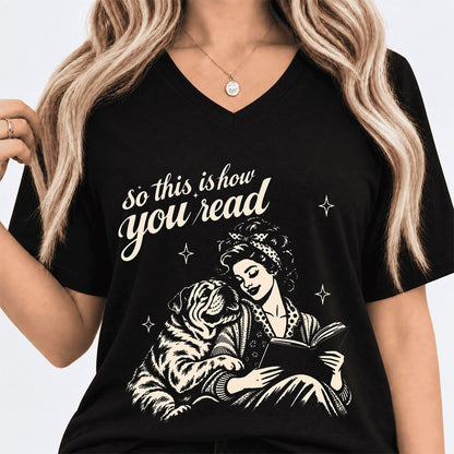 How You Read English Bulldog Ultra-Soft V-Neck | Reader Gift Black