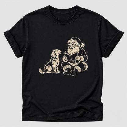 Golden Retriever And Santa Reading Printed T-Shirt | Christmas Reader Gift Black