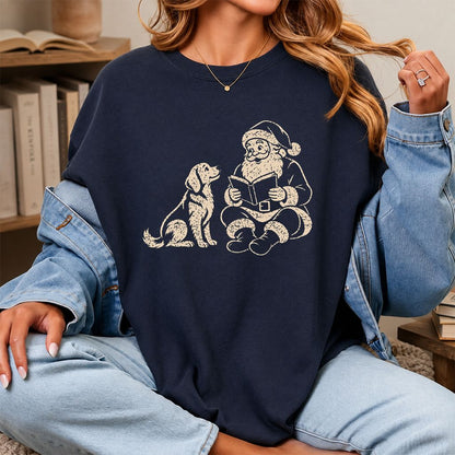 Golden Retriever And Santa Reading Printed T-Shirt | Christmas Reader Gift Navy