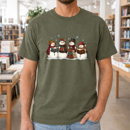 Four Snowmen Reading Printed T-Shirt | Christmas Book Lover Gift Military Green