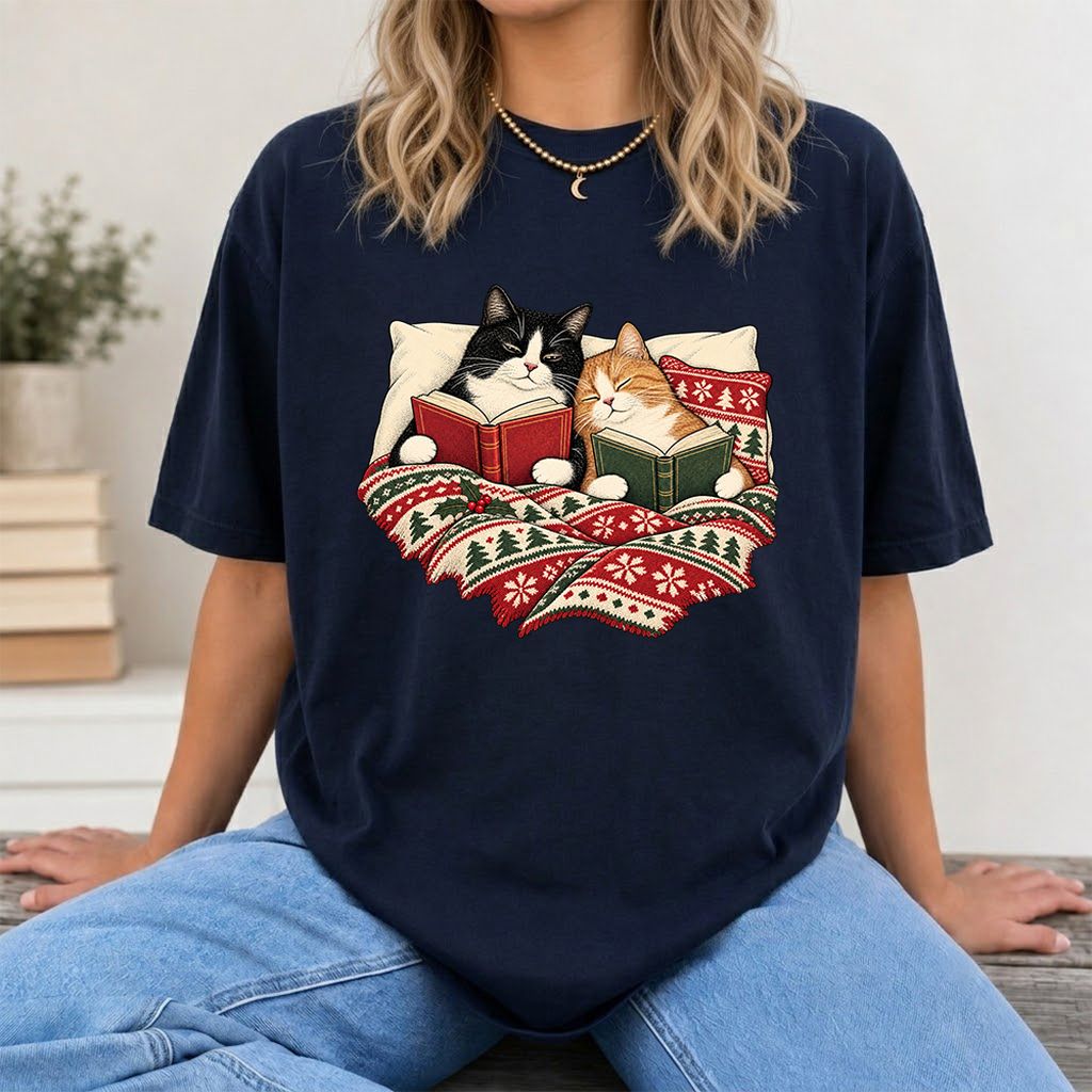 Cozy Cats Reading Under The Christmas Blanket Printed T-Shirt | Reader Gift Navy