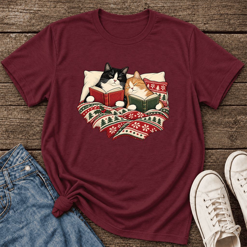 Cozy Cats Reading Christmas Ultra-Soft Cotton T-Shirt | Christmas Reader Gift Maroon