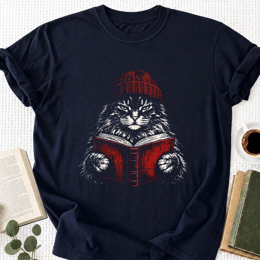 Maine Coon Cat Reading Printed T-Shirt | Cat Lover Reader Gift Navy