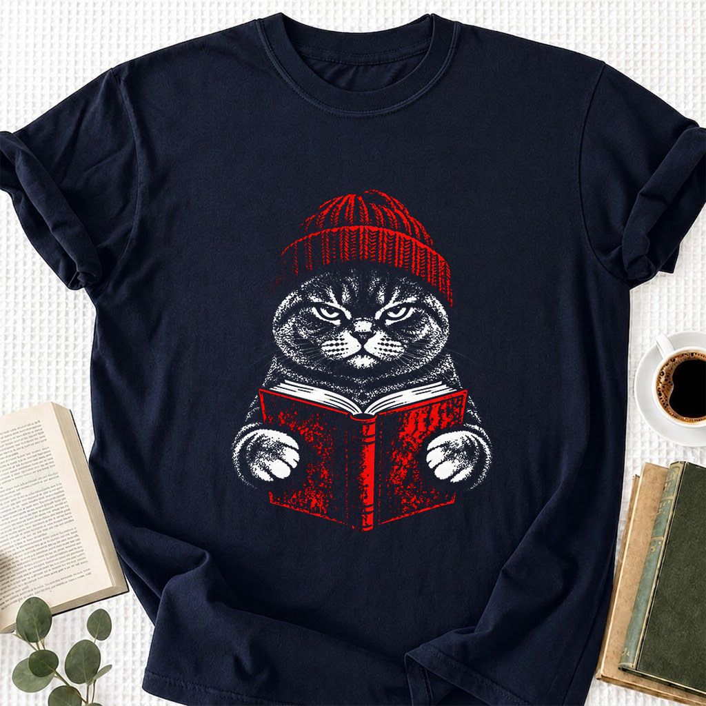British Shorthair Cat Reading Printed T-Shirt | Cat Lover Reader Gift Navy