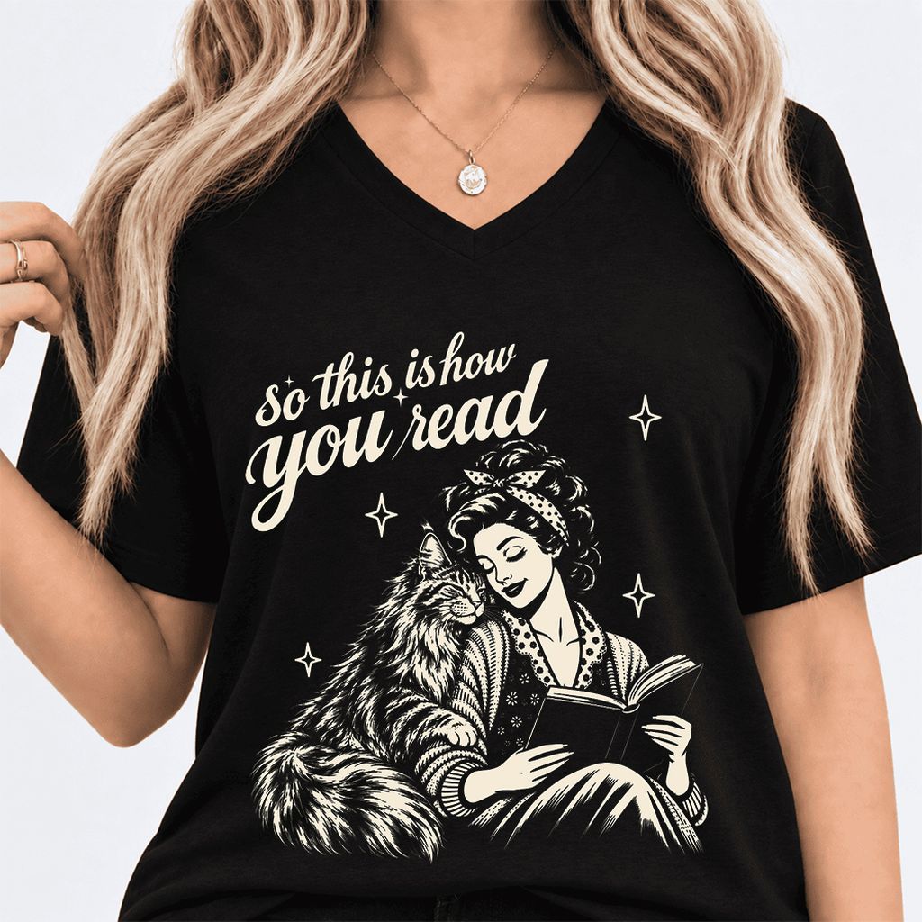 How You Read Printed Maine Coon Sweatshirt | Cat Lover Reader Gift Black