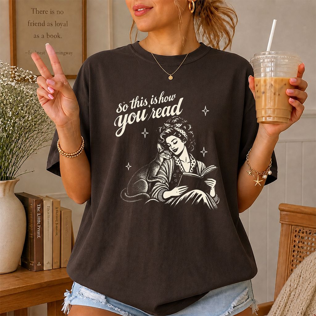 How You Read Abyssinian Printed T-Shirt | Cat Lover Reader Gift Dark Chocolate