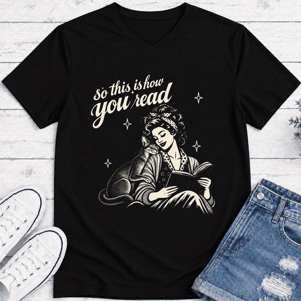 How You Read Abyssinian Ultra-Soft V-Neck | Cat Lover Reader Gift Black