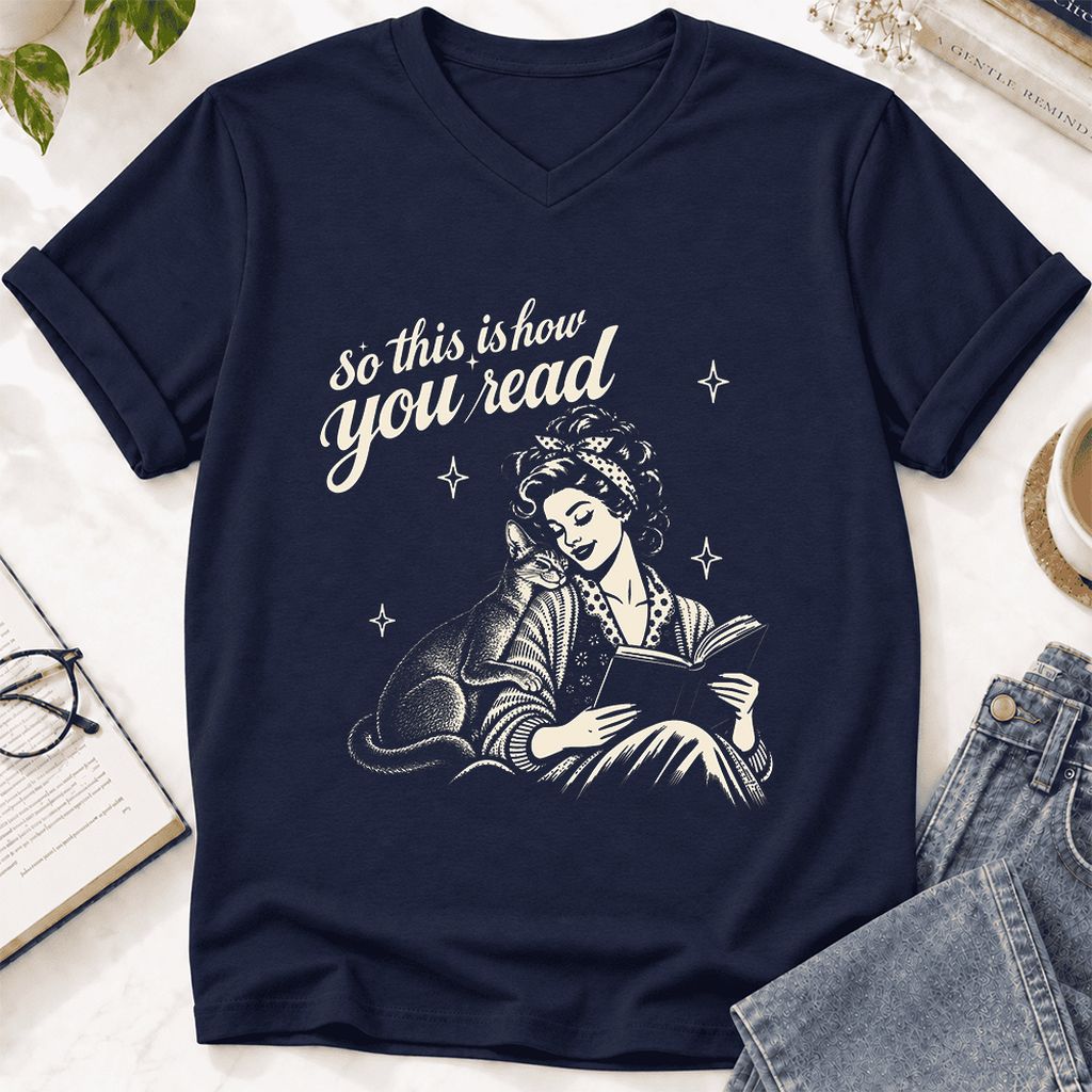 How You Read Abyssinian Ultra-Soft V-Neck | Cat Lover Reader Gift Navy