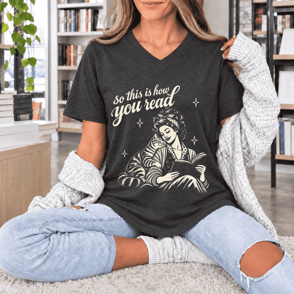 How You Read American Shorthair Ultra-Soft V-Neck | Cat Lover Gift Dark Grey Heather
