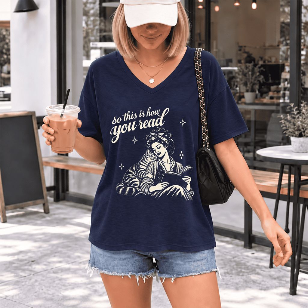 How You Read American Shorthair Ultra-Soft V-Neck | Cat Lover Gift Navy
