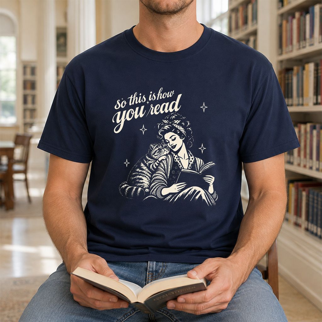 How You Read Exotic Shorthair Printed T-Shirt | Cat Lover Gift Navy