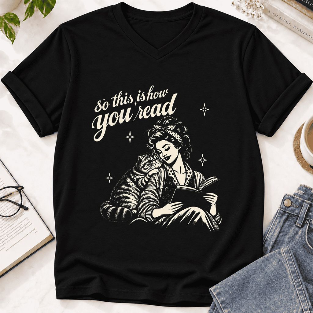 How You Read Exotic Shorthair Ultra-Soft V-Neck | Cat Lover Gift Black
