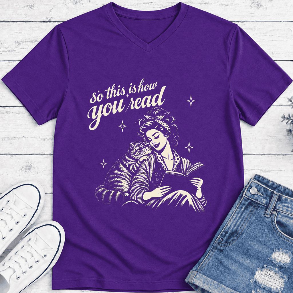 How You Read Exotic Shorthair Ultra-Soft V-Neck | Cat Lover Gift Team Purple