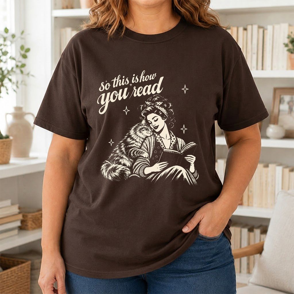 How You Read Siberian Printed T-Shirt | Cat Lover Reader Gift Dark Chocolate