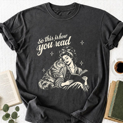 How You Read Siberian Printed T-Shirt | Cat Lover Reader Gift Dark Heather