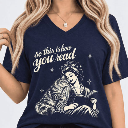 How You Read Siberian Ultra-Soft V-Neck | Cat Lover Reader Gift Navy