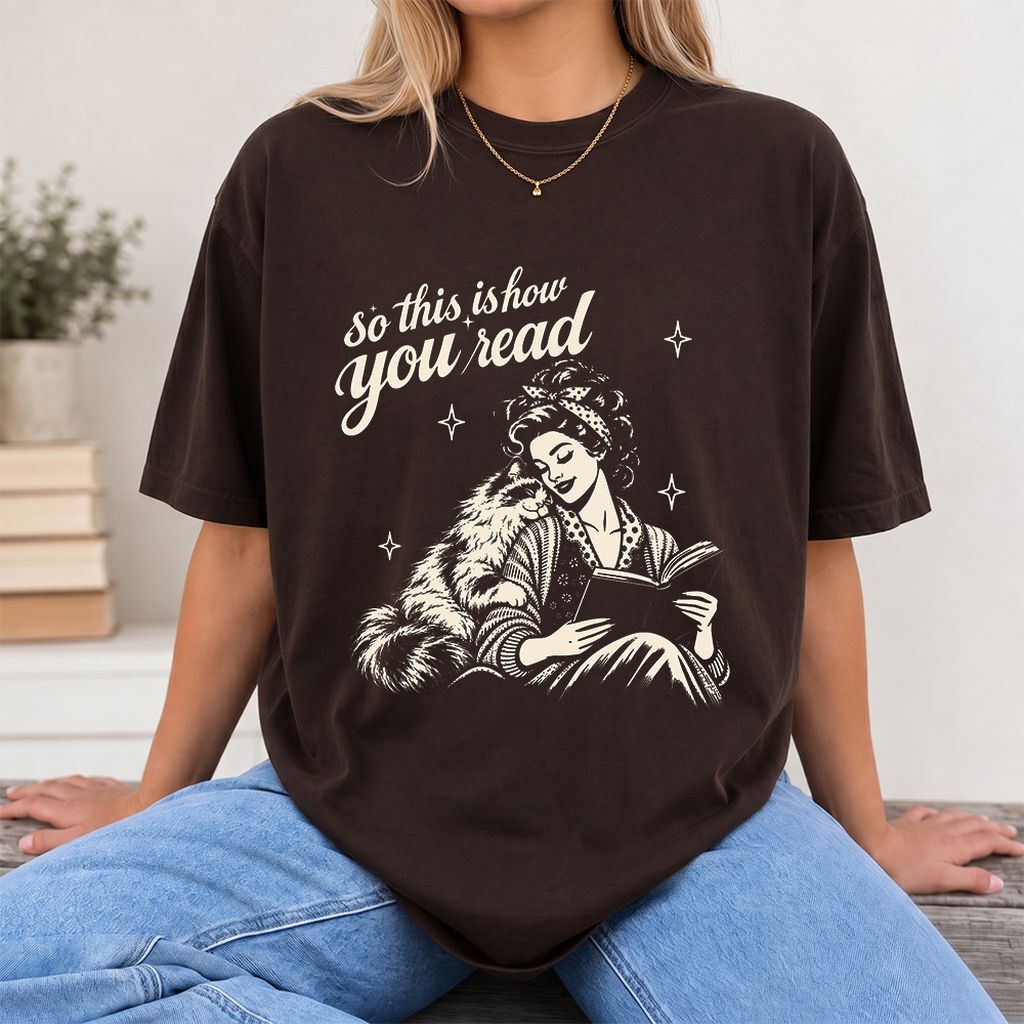 How You Read Ragdoll Printed T-Shirt | Cat Lover Reader Gift Dark Chocolate
