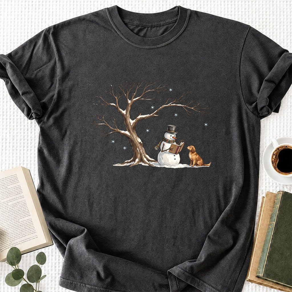 Christmas Storytime with Golden Retriever Printed T-Shirt | Reader Gift Dark Heather