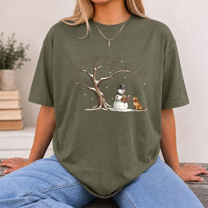 Christmas Storytime with Golden Retriever Printed T-Shirt | Reader Gift Military Green