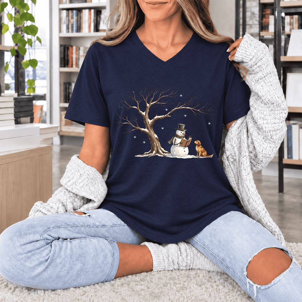Christmas Storytime with Golden Retriever Ultra-Soft V-Neck | Reader Gift Navy