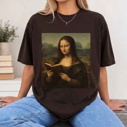 Mona Lisa Reading Printed T-Shirt | Literary Home Reader Gift Dark Chocolate