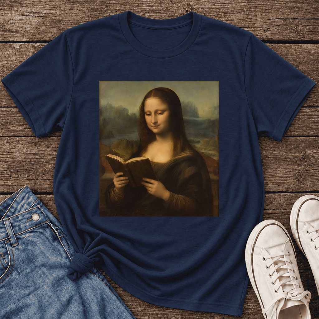Mona Lisa Reading Ultra-Soft Cotton T-Shirt | Literary Home Reader Gift Navy