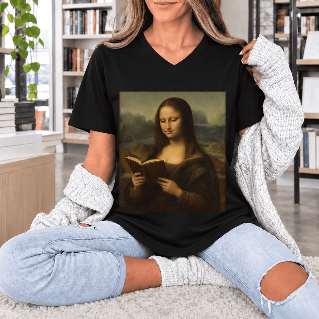 Mona Lisa Reading Ultra-Soft V-Neck | Literary Home Reader Gift Black