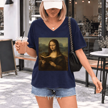 Mona Lisa Reading Ultra-Soft V-Neck | Literary Home Reader Gift Navy