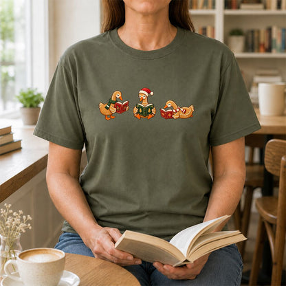 Gingerbread Ducks Reading Printed T-Shirt | Christmas Gift Military Green