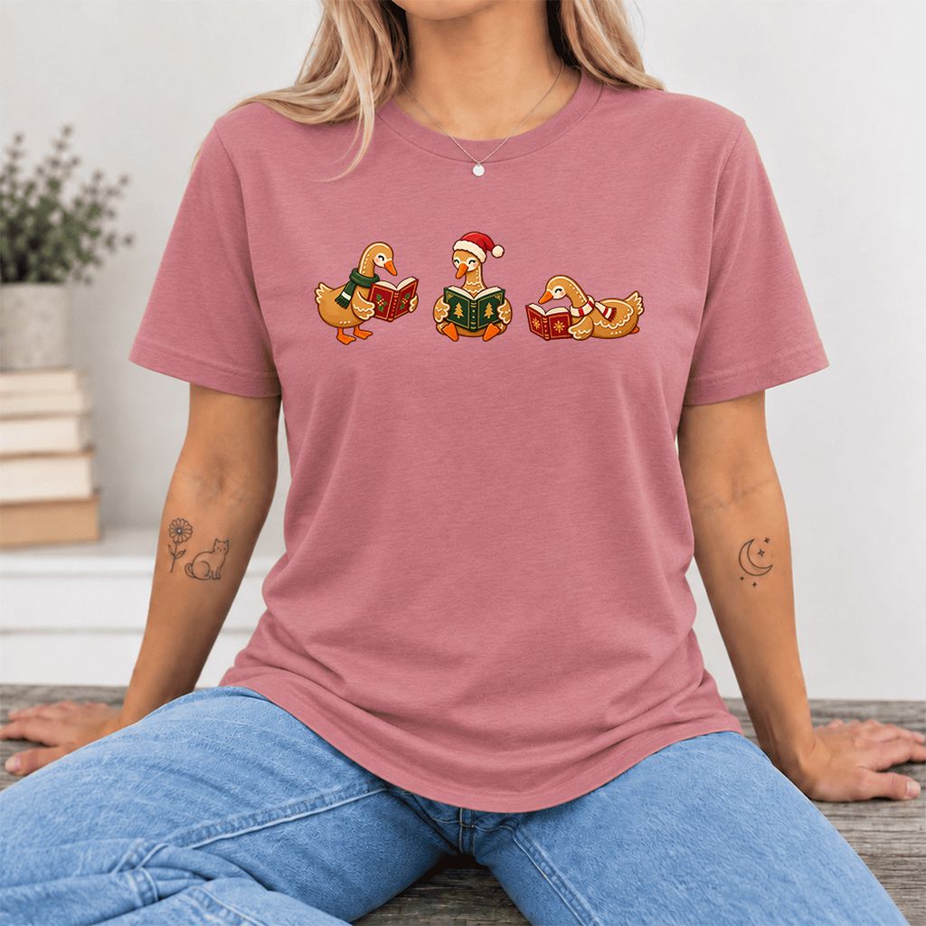 Gingerbread Ducks Reading Ultra-Soft Cotton T-Shirt | Christmas Gift Mauve