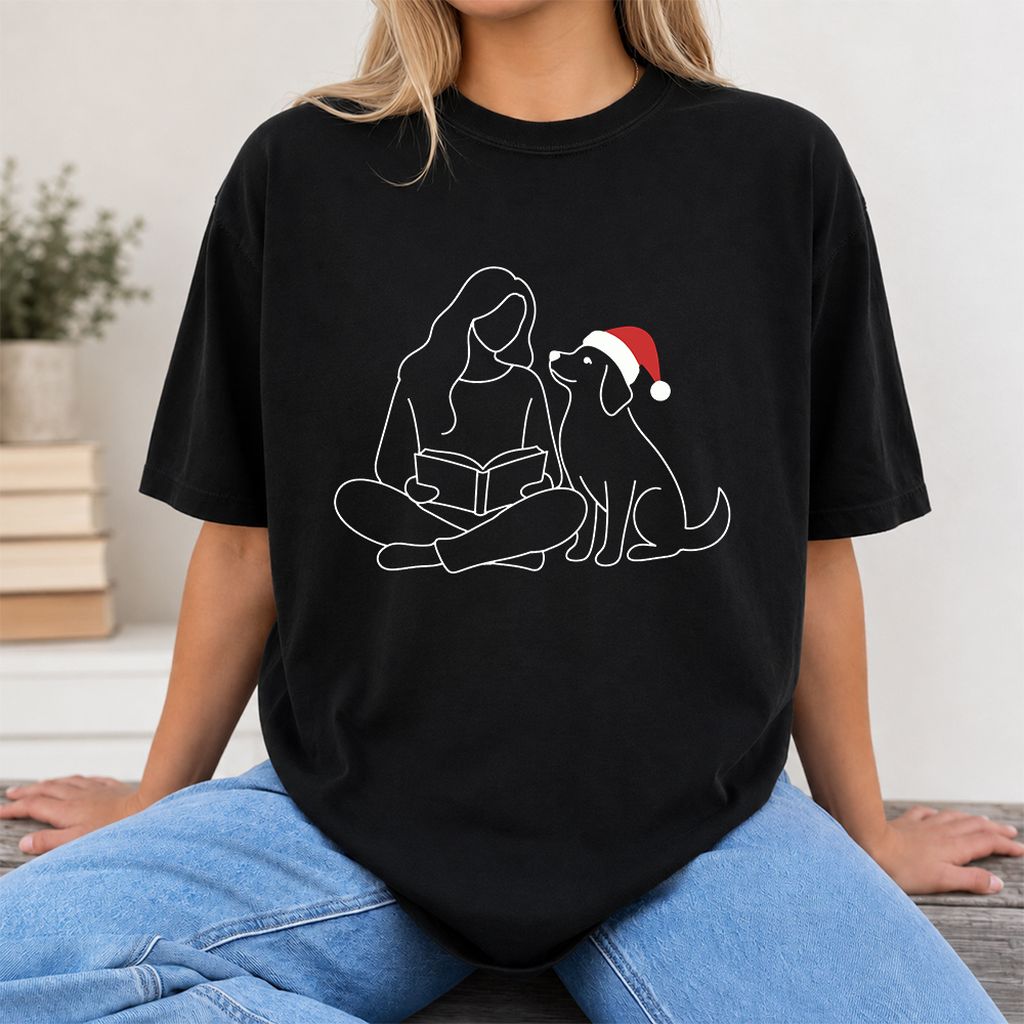 Reading With My Dog Christmas Printed T-Shirt | Dog Lover Reader Gift Black