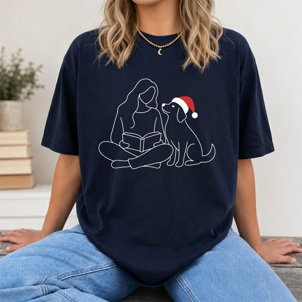 Reading With My Dog Christmas Printed T-Shirt | Dog Lover Reader Gift Navy
