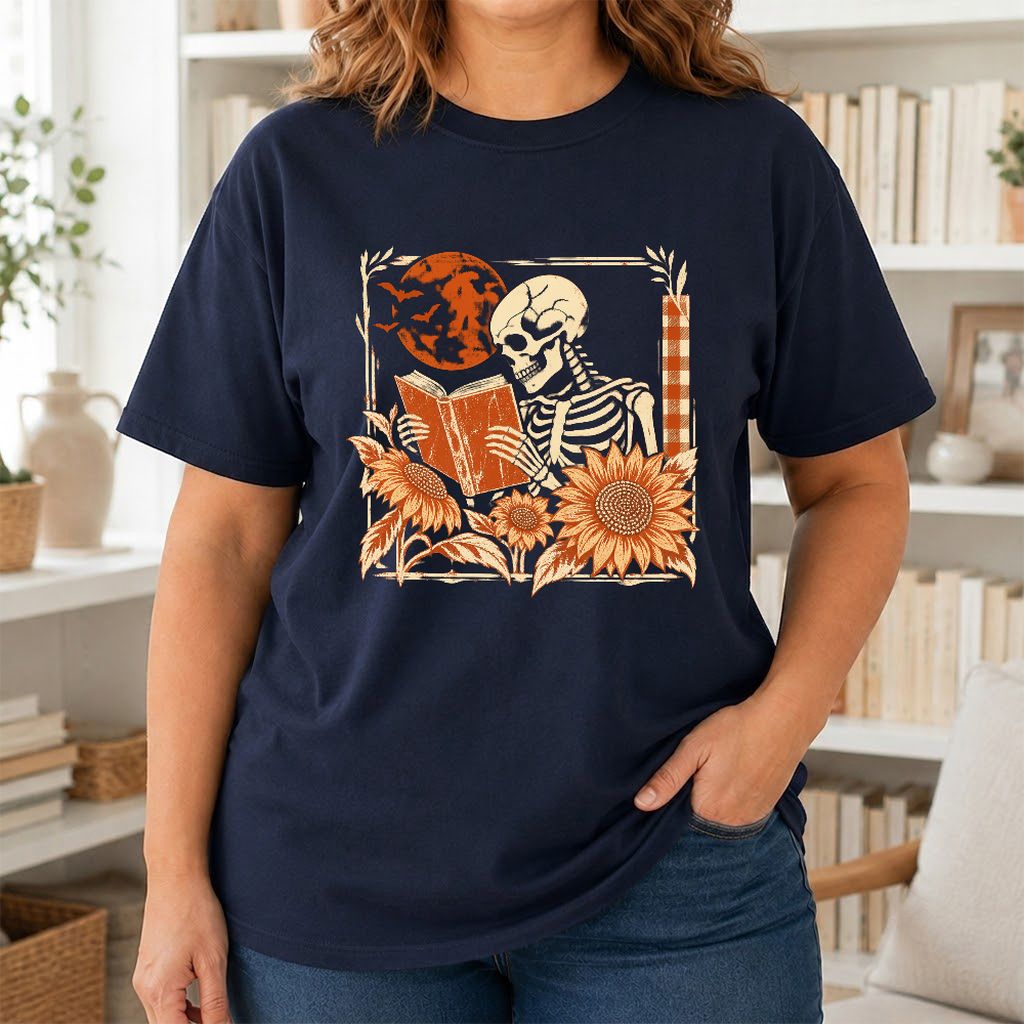 Skeleton Reading Sunflowers Printed T-Shirt | Halloween Book Lover Gift Navy